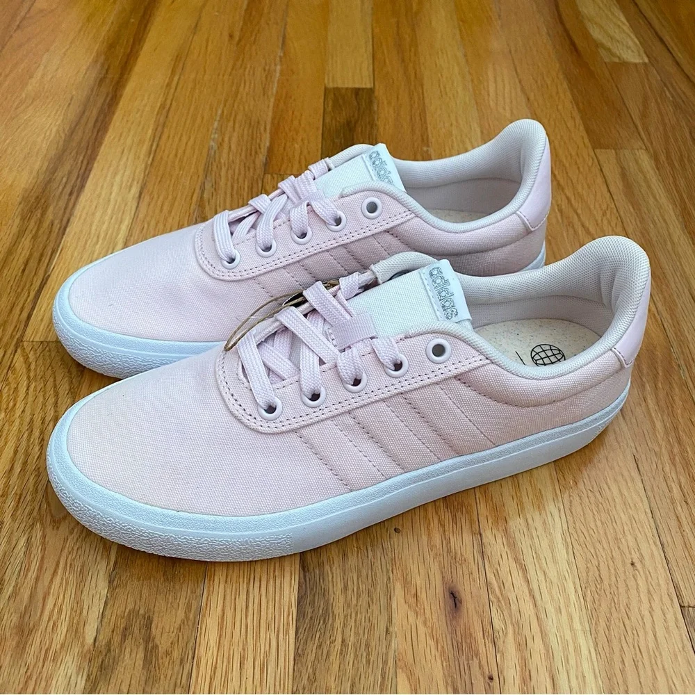 Adidas VULCRAID3R Women’s Sneakers